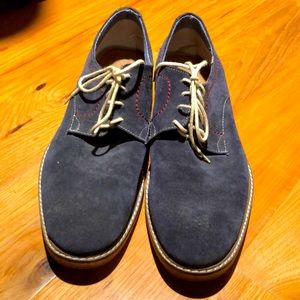 Blue suede shoes